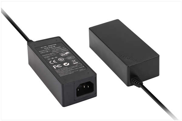 電源適配器 電源適配器